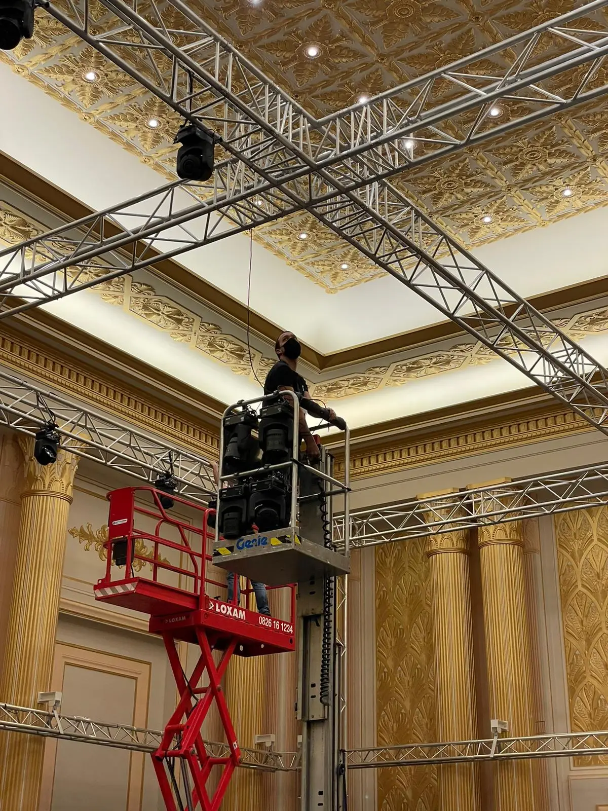 Assembly of a Solution 4 Event stand, from assembly to dismantling